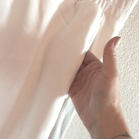 Naked Wardrobe NEWPKG White Pocketed Classic Elastic Waist Fleece Sweatpants M - Picture 7 of 15